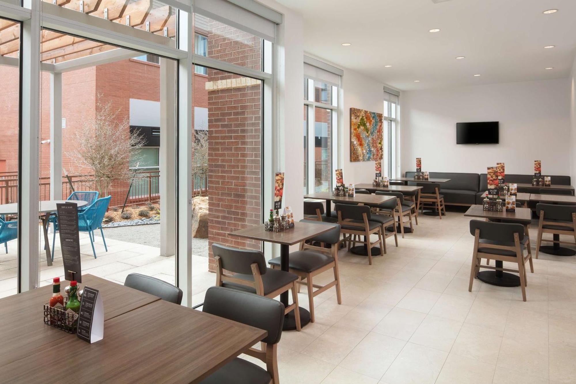 Hyatt Place Oklahoma City Bricktown Екстериор снимка